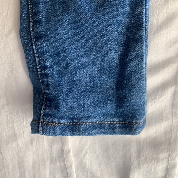 Brand new Jeans with Tags - Picture 3 of 4